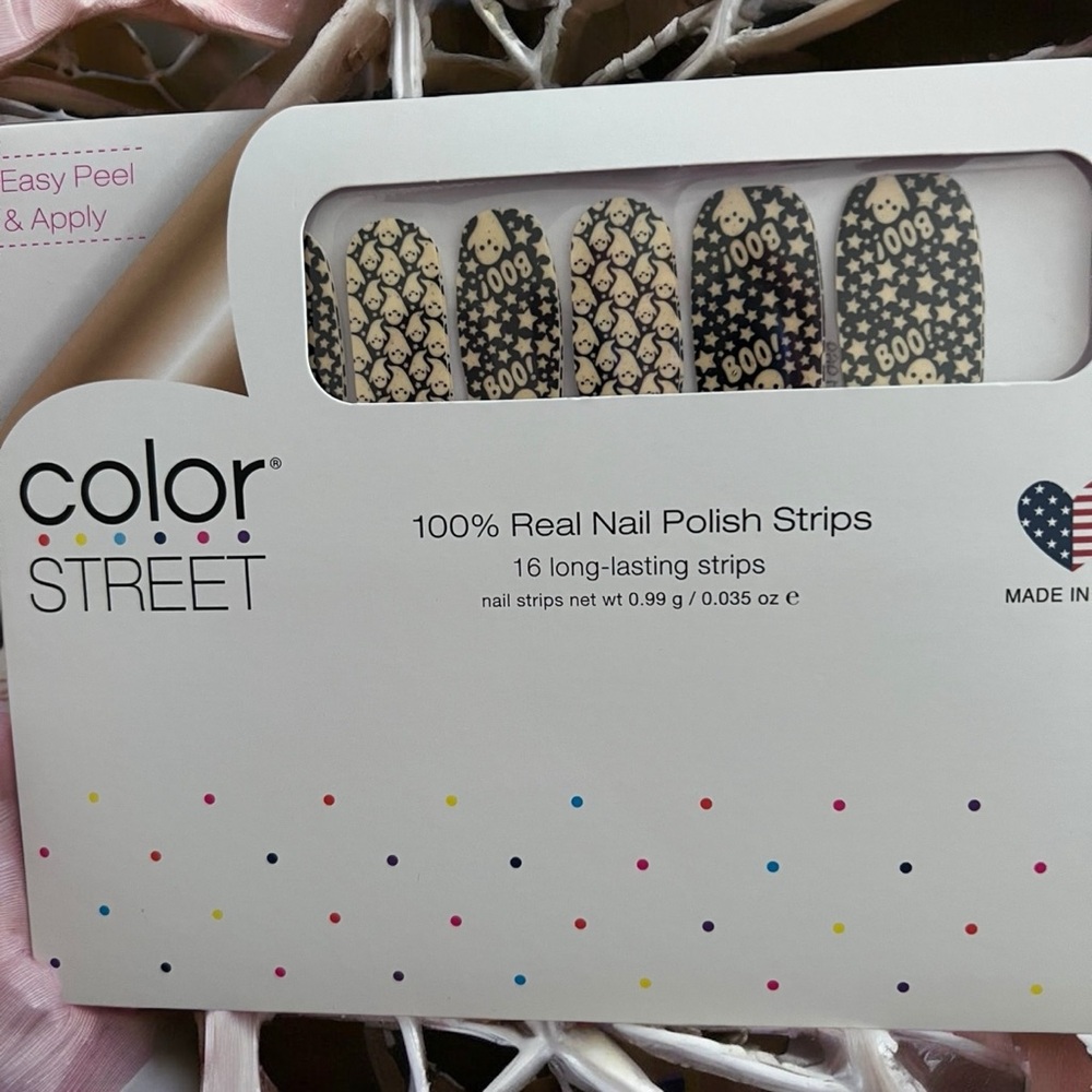 * HERE FOR THE BOOS - Glow in the Dark - Color Street Real Polish Nail Strips